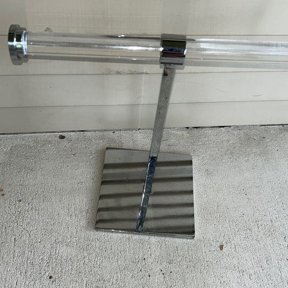 Michael Kors STORE Jewelry Holder. Jewelry DISPLAY ~~VERY STURDY!!! - Picture 2 of 4